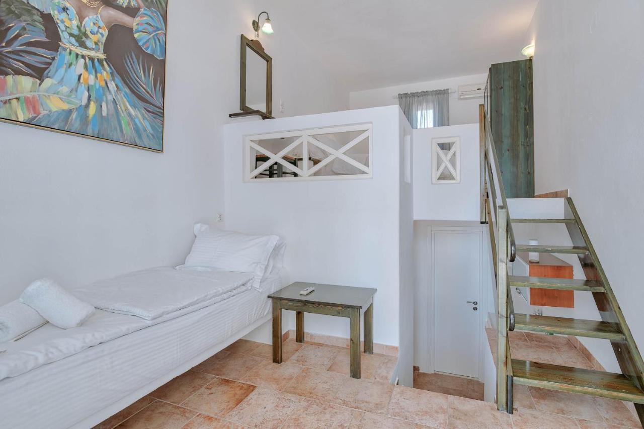 Palm Heaven Boutique Apartments Antiparos Town Extérieur photo